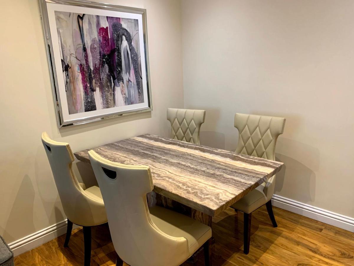 Apartment 5 - Two Bedroom Luxury Apartment Close To Town, Mainline Rail & Theatre Stylish And Comfortable Darlington  Eksteriør billede