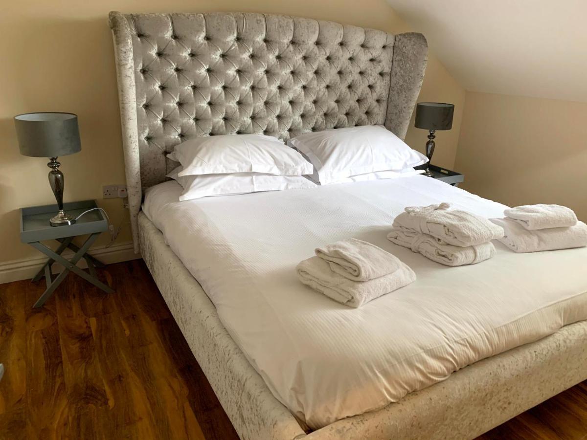 Apartment 5 - Two Bedroom Luxury Apartment Close To Town, Mainline Rail & Theatre Stylish And Comfortable Darlington  Eksteriør billede